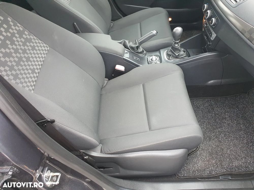 Renault Megane ENERGY dCi 110 Start & Stop Dynamique - 14