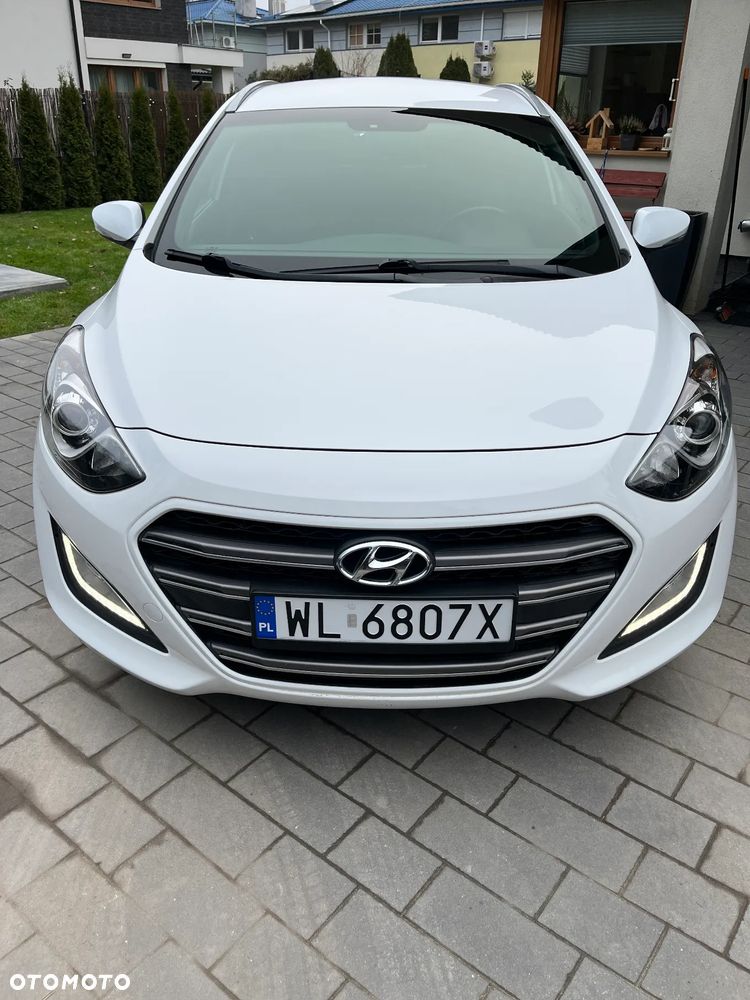 Hyundai i30 blue 1.6 GDI DCT Passion - 2