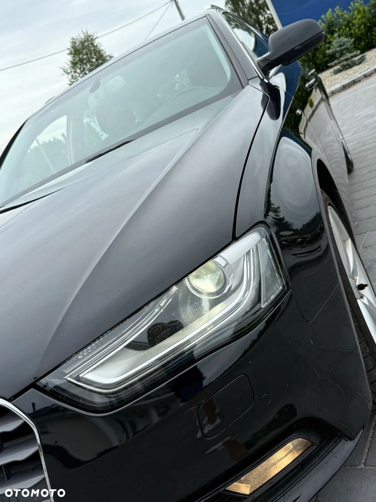 Audi A4 Avant 2.0 TDI DPF multitronic S line Sportpaket - 37