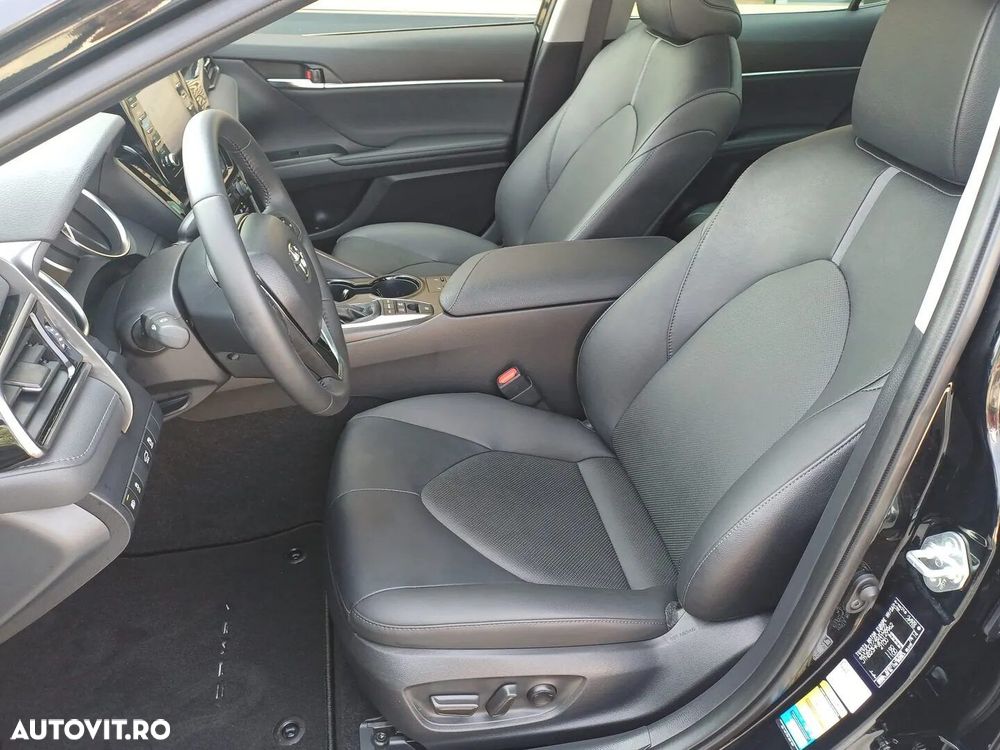 Toyota Camry 2.5 Business - 10