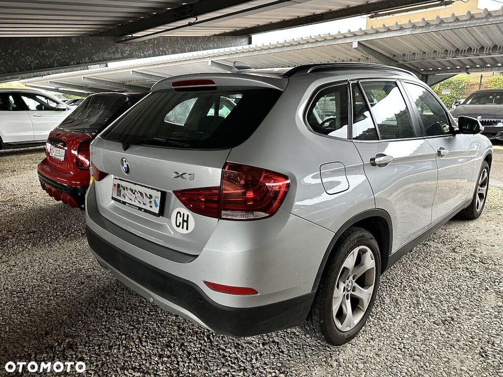 BMW X1 xDrive18d - 5