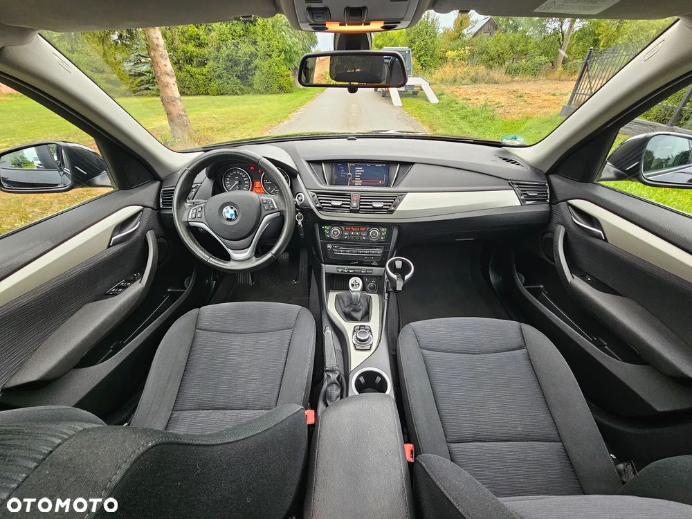 BMW X1 sDrive20d Sport Line - 6