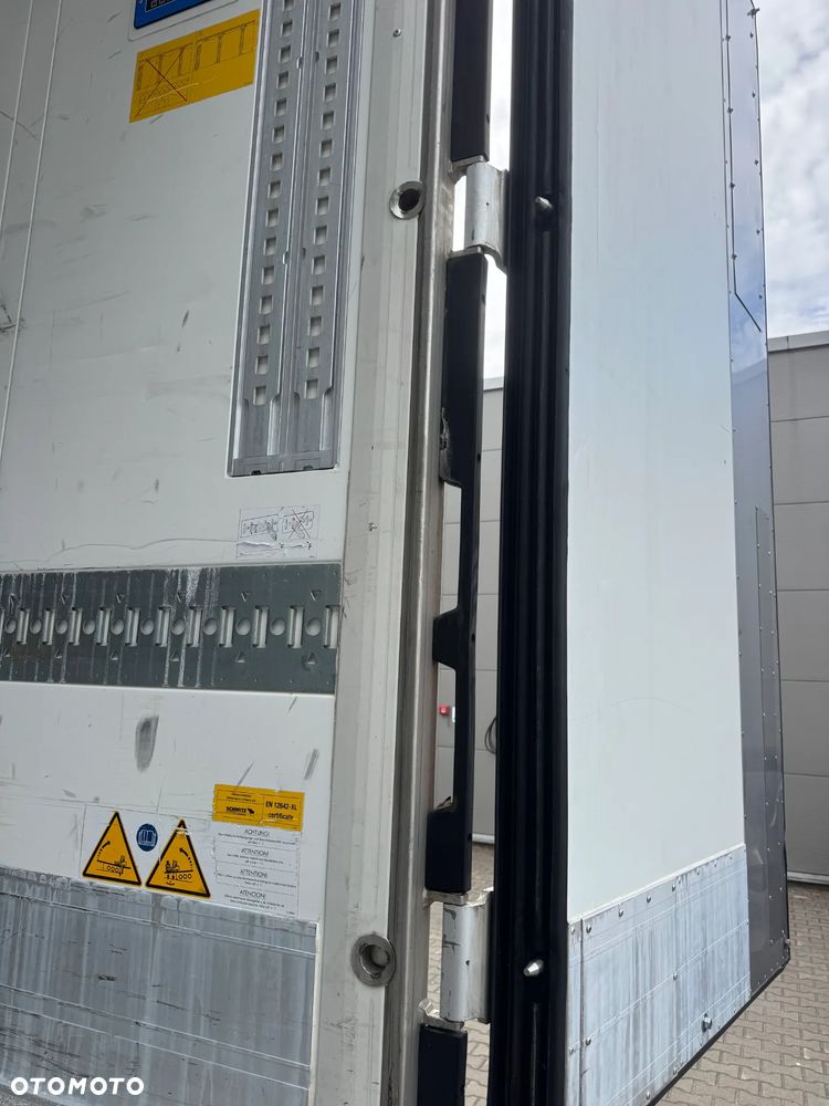Schmitz Cargobull Multitemp. ,Doppelstock, Do farmacji,Thermo King SLXi Spectrum - 16