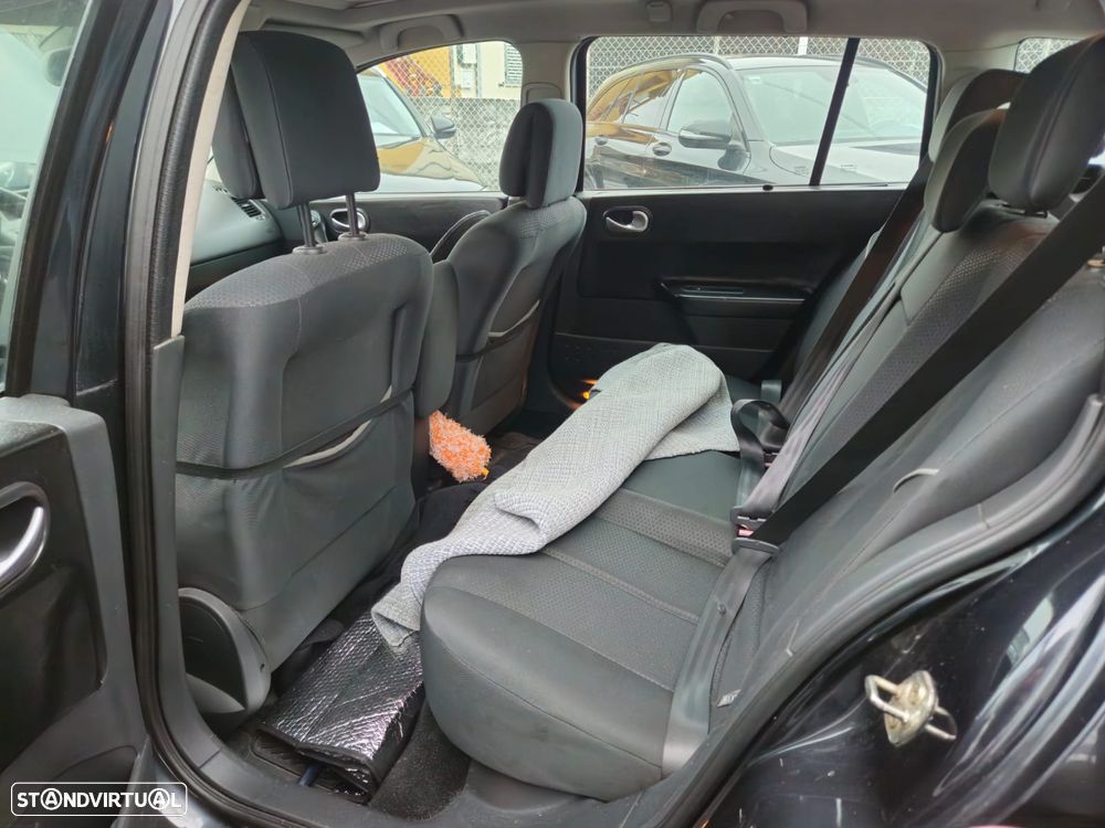 Renault Clio 1.6 E-Tech Intens - 8