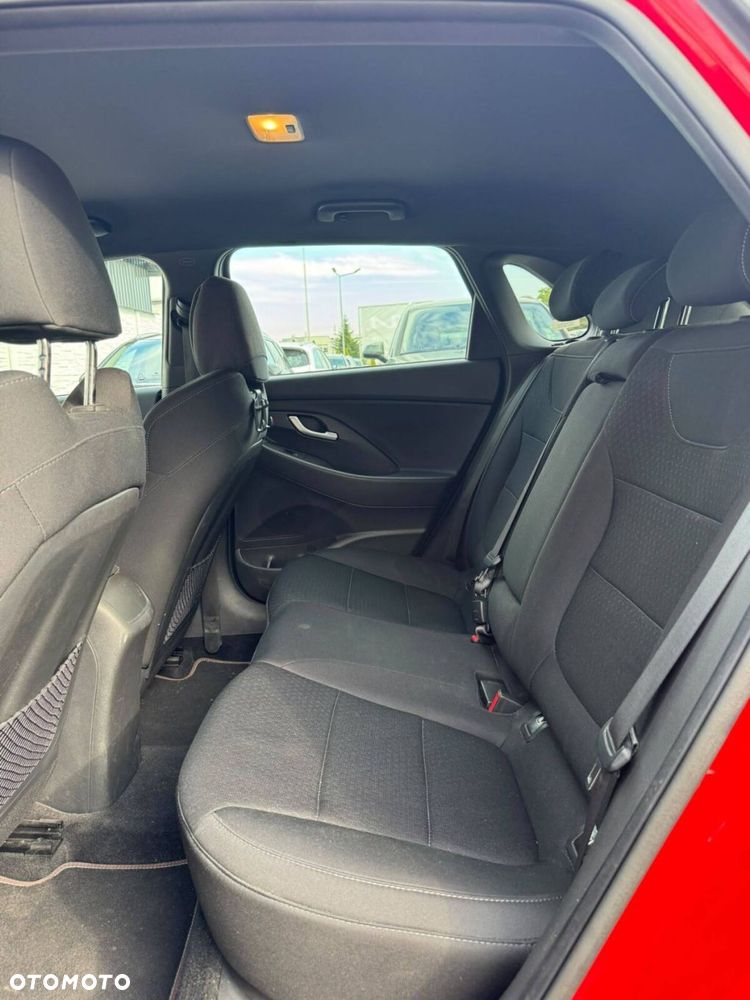 Hyundai i30 1.4 T-GDI Premium DCT - 25