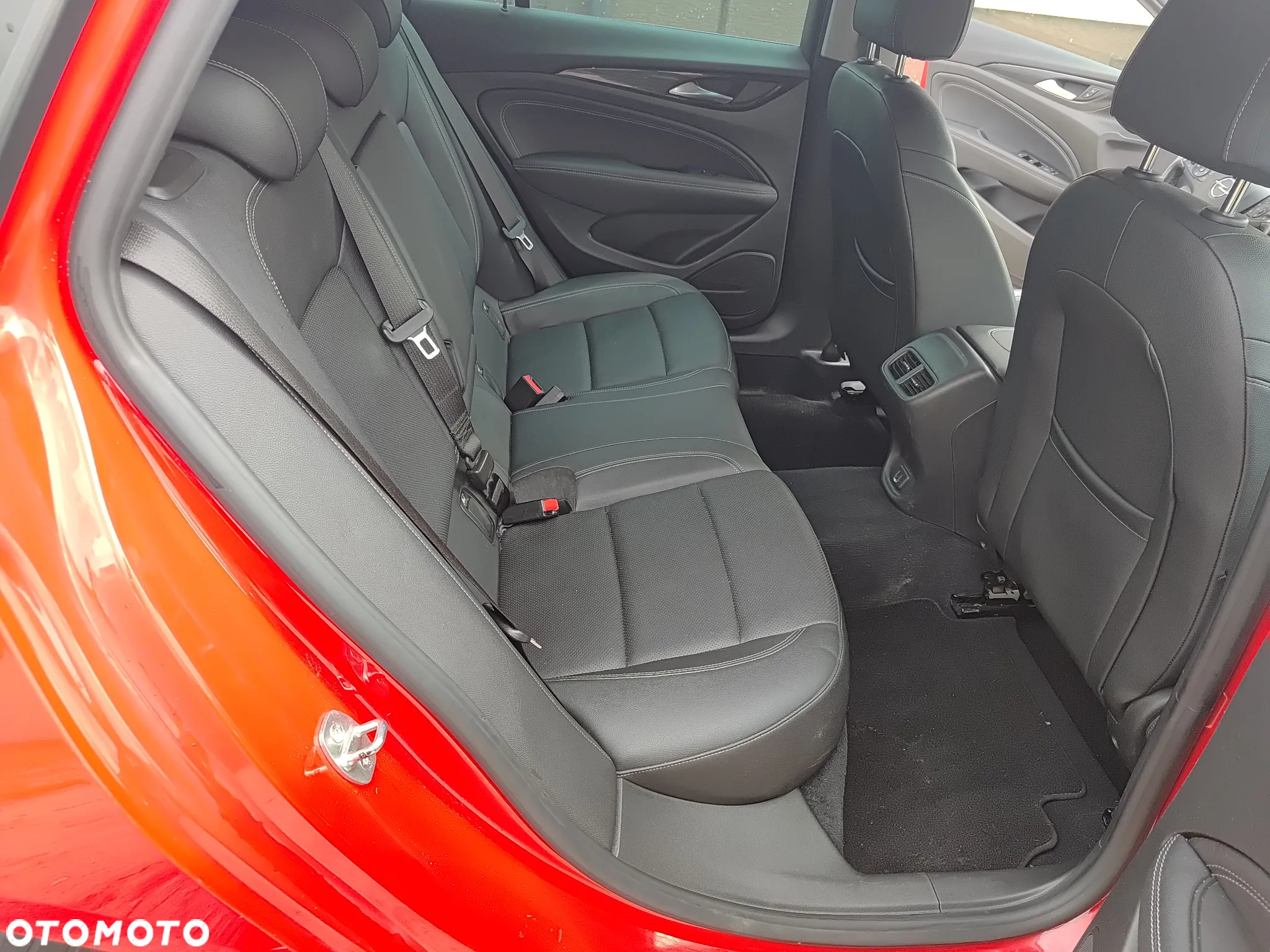 Opel Insignia Sports Tourer 2.0 Diesel Business Innovation - 31