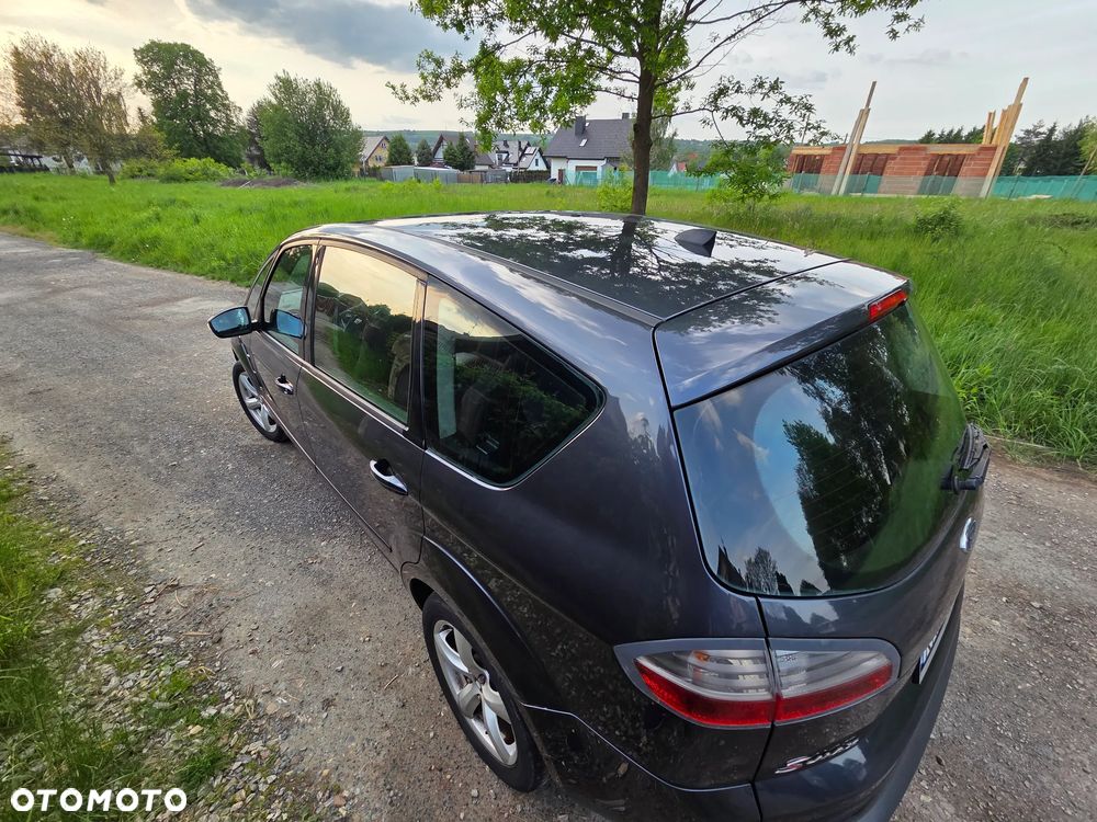 Ford S-Max 2.0 TDCi DPF Titanium - 25
