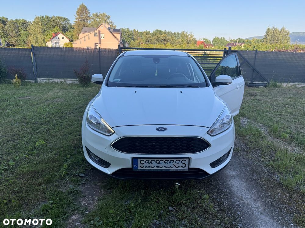Ford Focus 1.6 SYNC Edition - 2