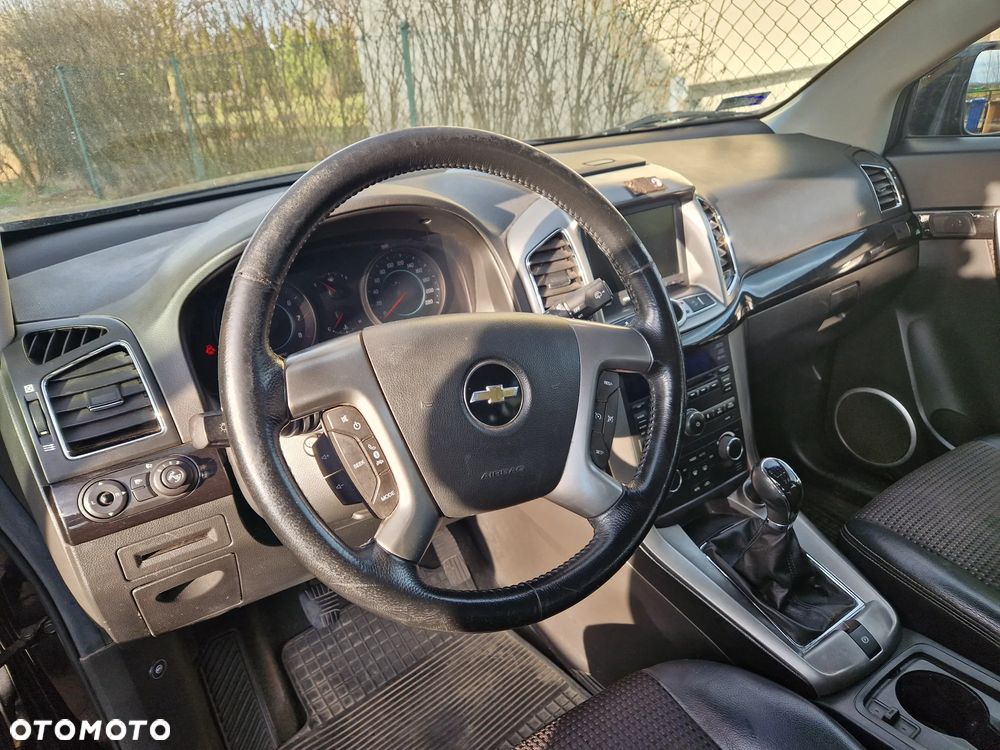 Chevrolet Captiva 2.4 LT - 11