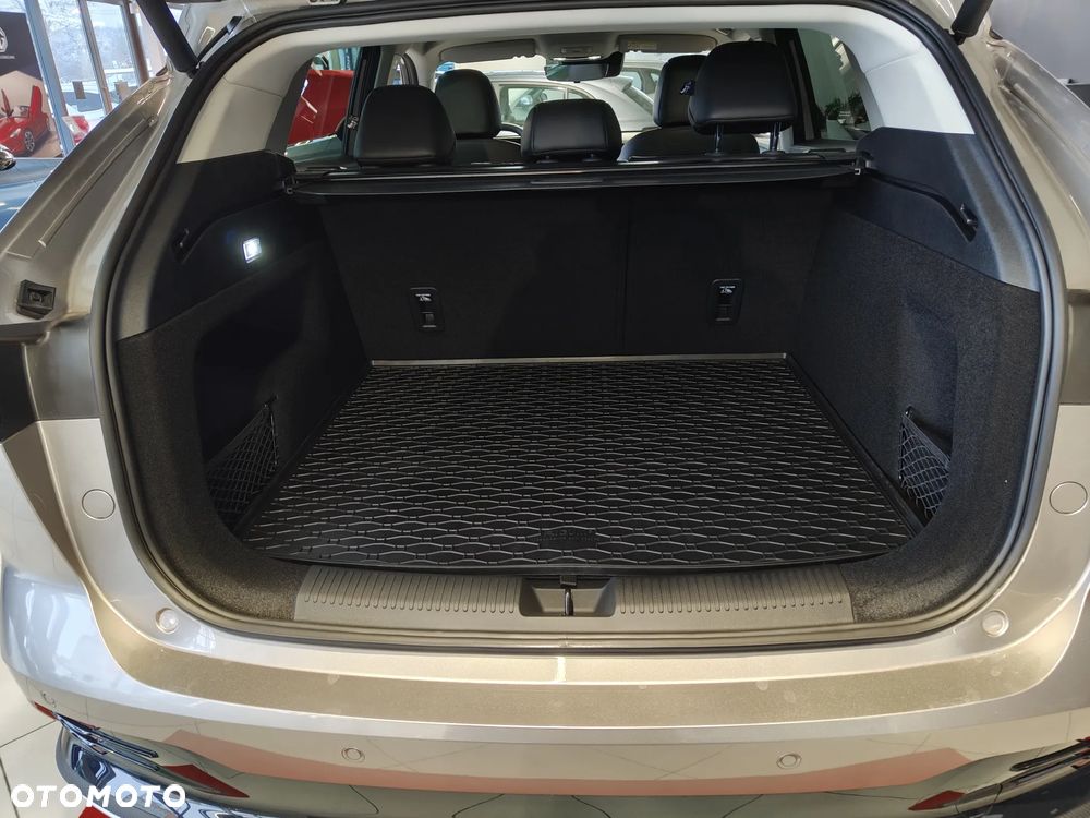 MG HS 1.5 T-GDI Exclusive - 19