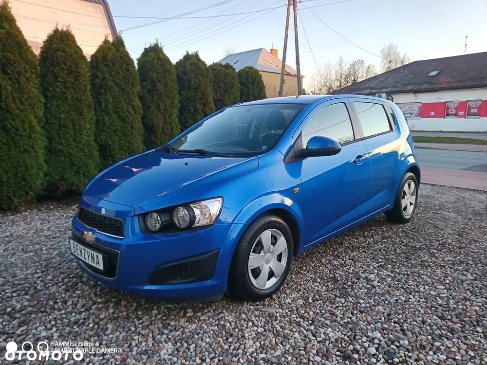 Chevrolet Aveo 1.2 LT - 1