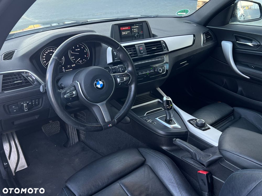 BMW Seria 1 118d Edition M Sport Shadow - 16