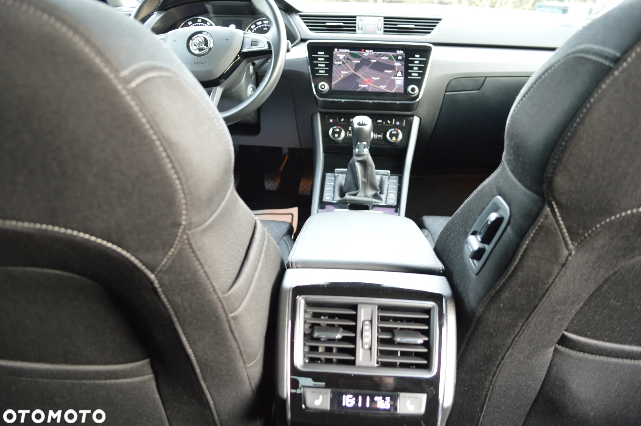 Skoda Superb 1.5 TSI ACT Style - 6
