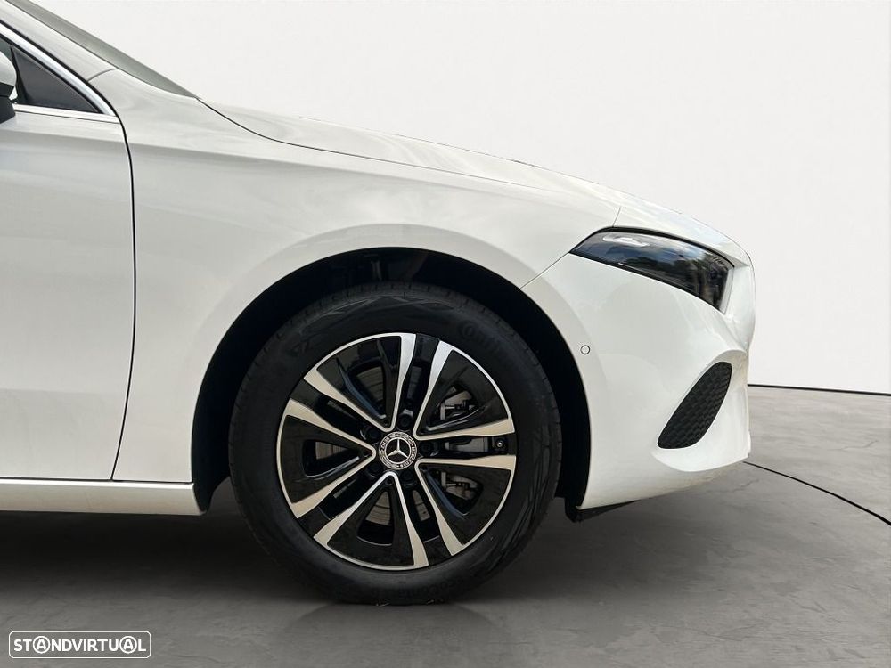 Mercedes-Benz A 250 — fotografia 5