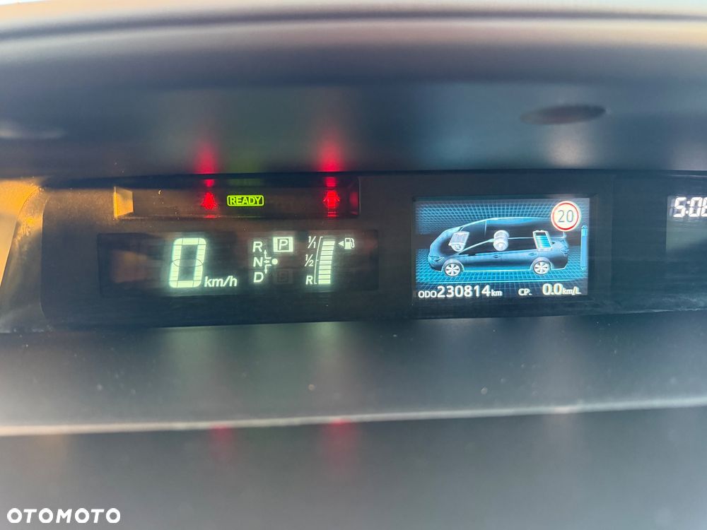 Toyota Prius+ (Hybrid) Comfort - 19