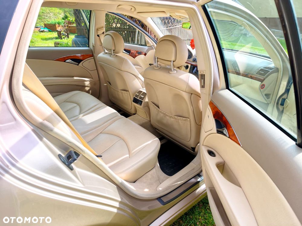 Mercedes-Benz Klasa E 200 Kompressor T Elegance - 9