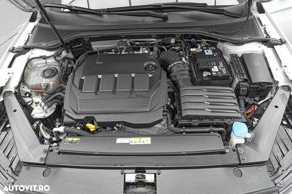 Volkswagen Passat Alltrack 2.0 TDI SCR DSG 4Motion - 29