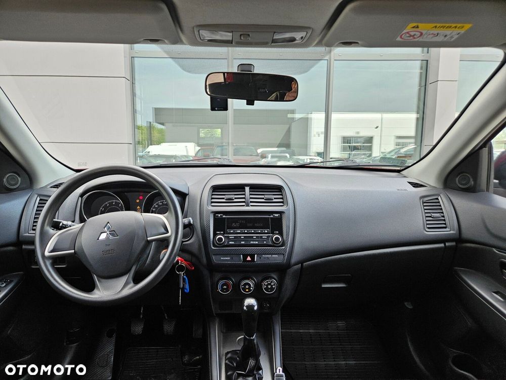Mitsubishi ASX 1.6 Inform - 8