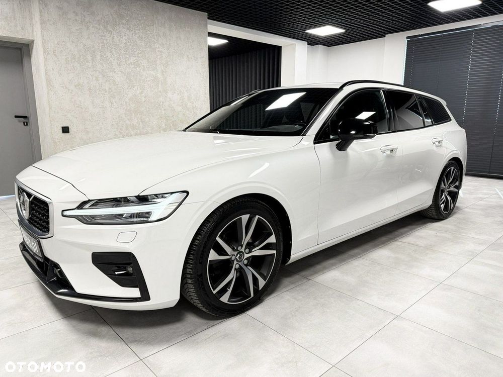Volvo V60 D4 R-Design - 2