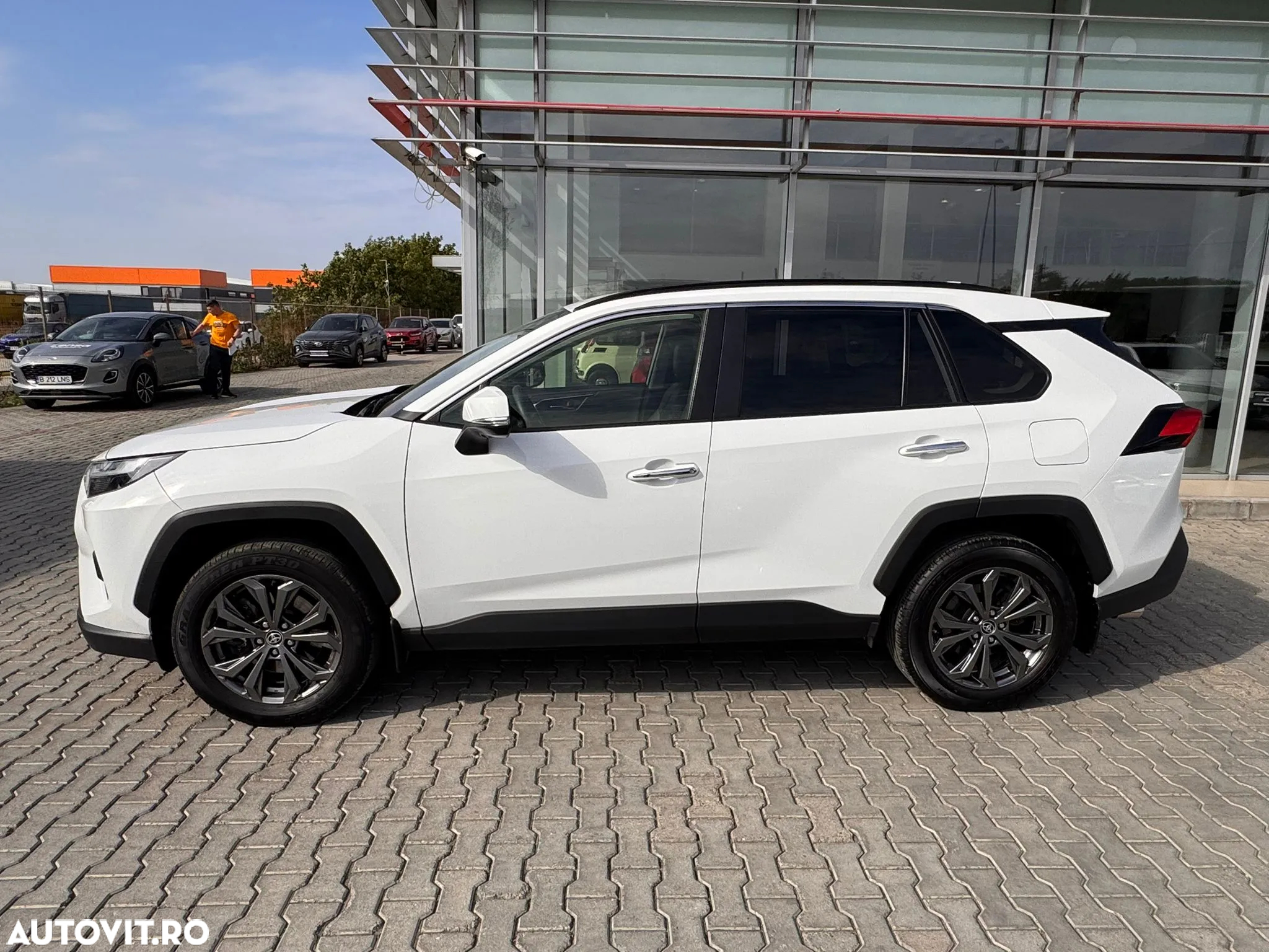 Toyota RAV4 2.5 Hybrid VVT-iE 4x4 Luxury - 5