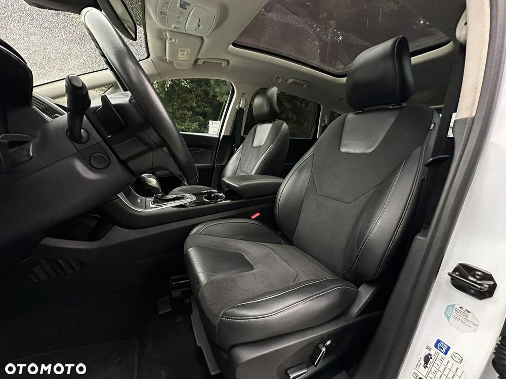 Ford S-Max - 9