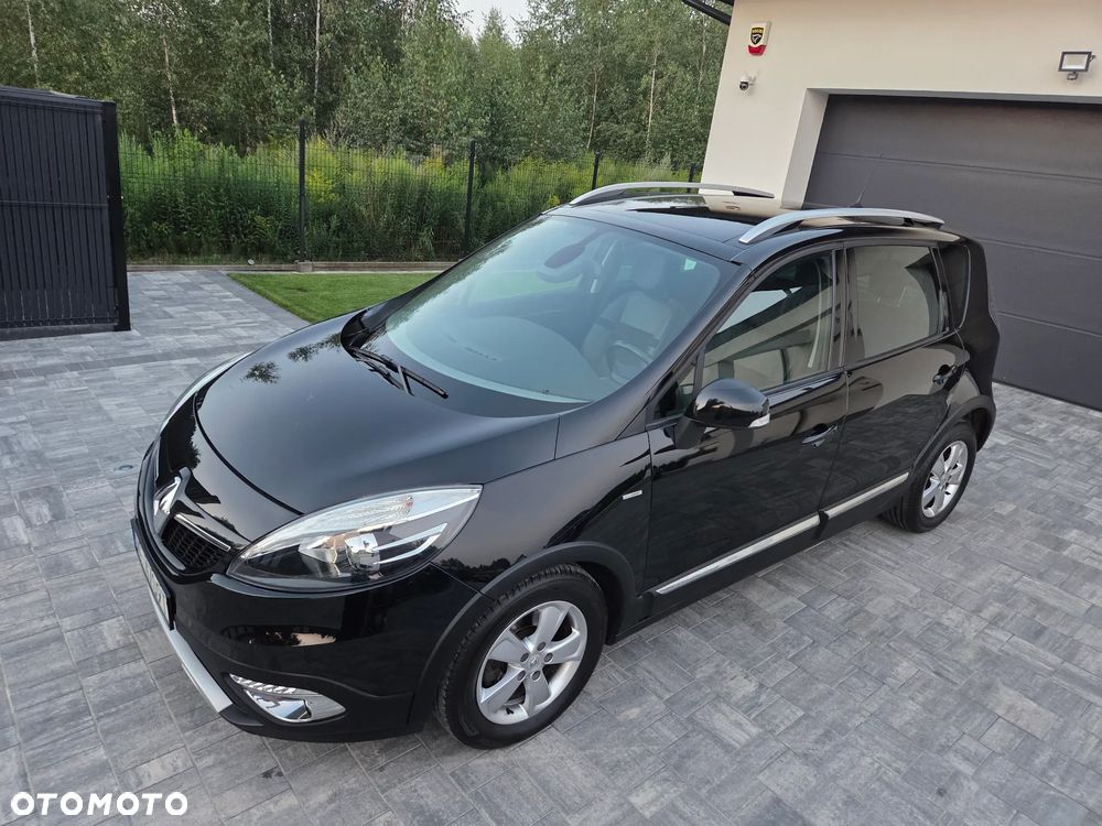 Renault Scenic Energy TCe 130 S&S Xmod Bose Edition - 17