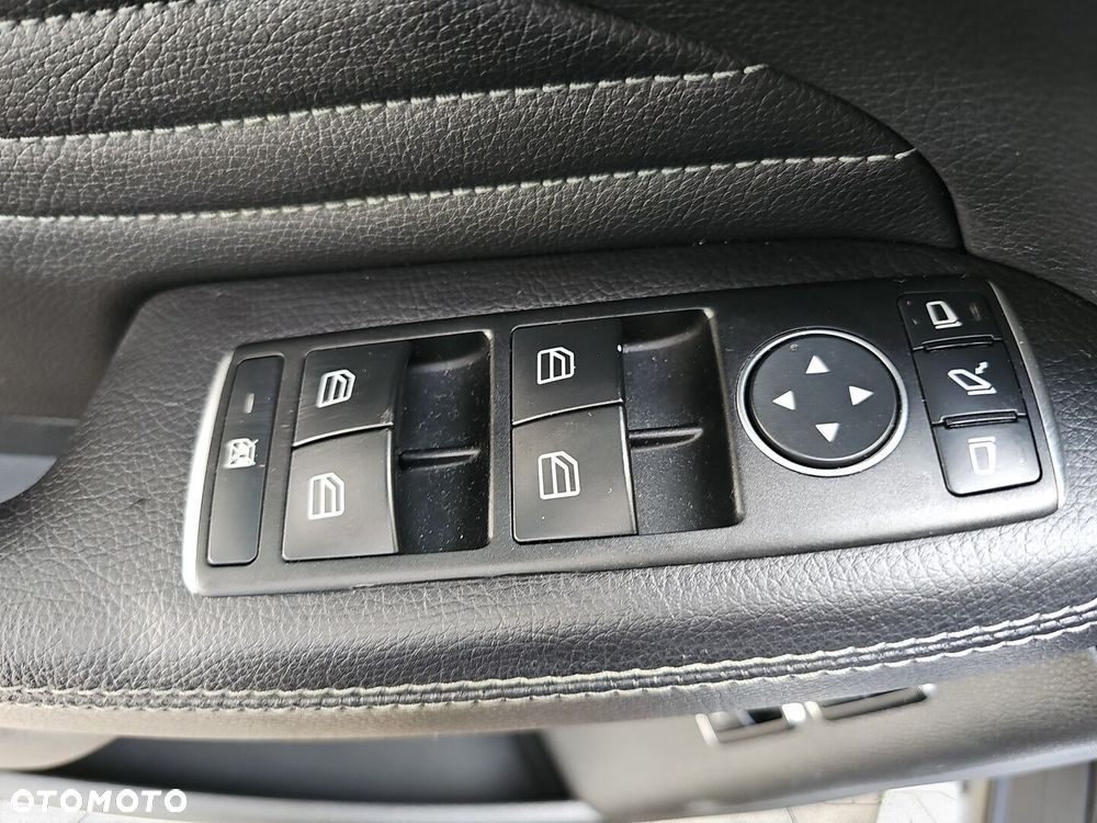 Mercedes-Benz GLE - 22