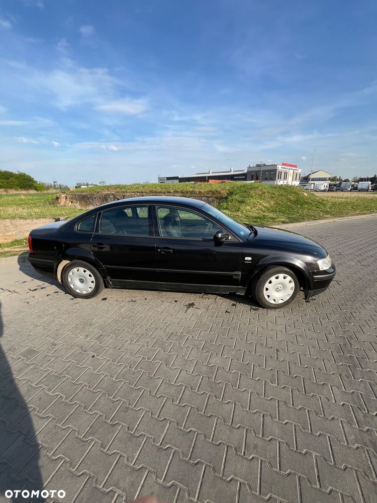 Volkswagen Passat 1.9 TDI - 6