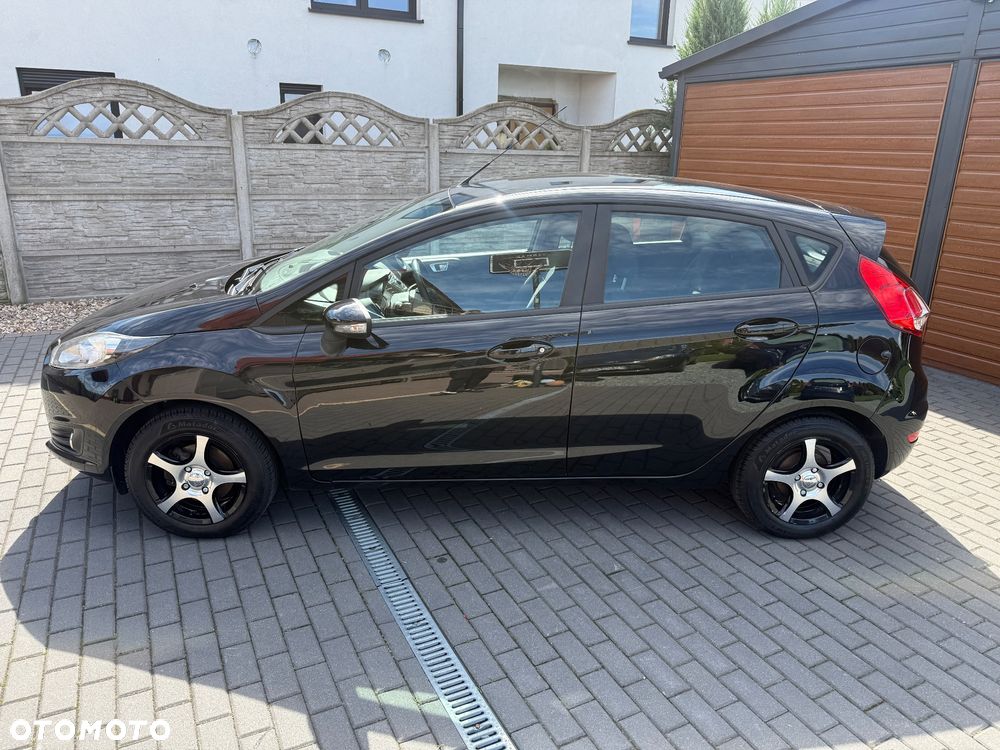 Ford Fiesta - 2