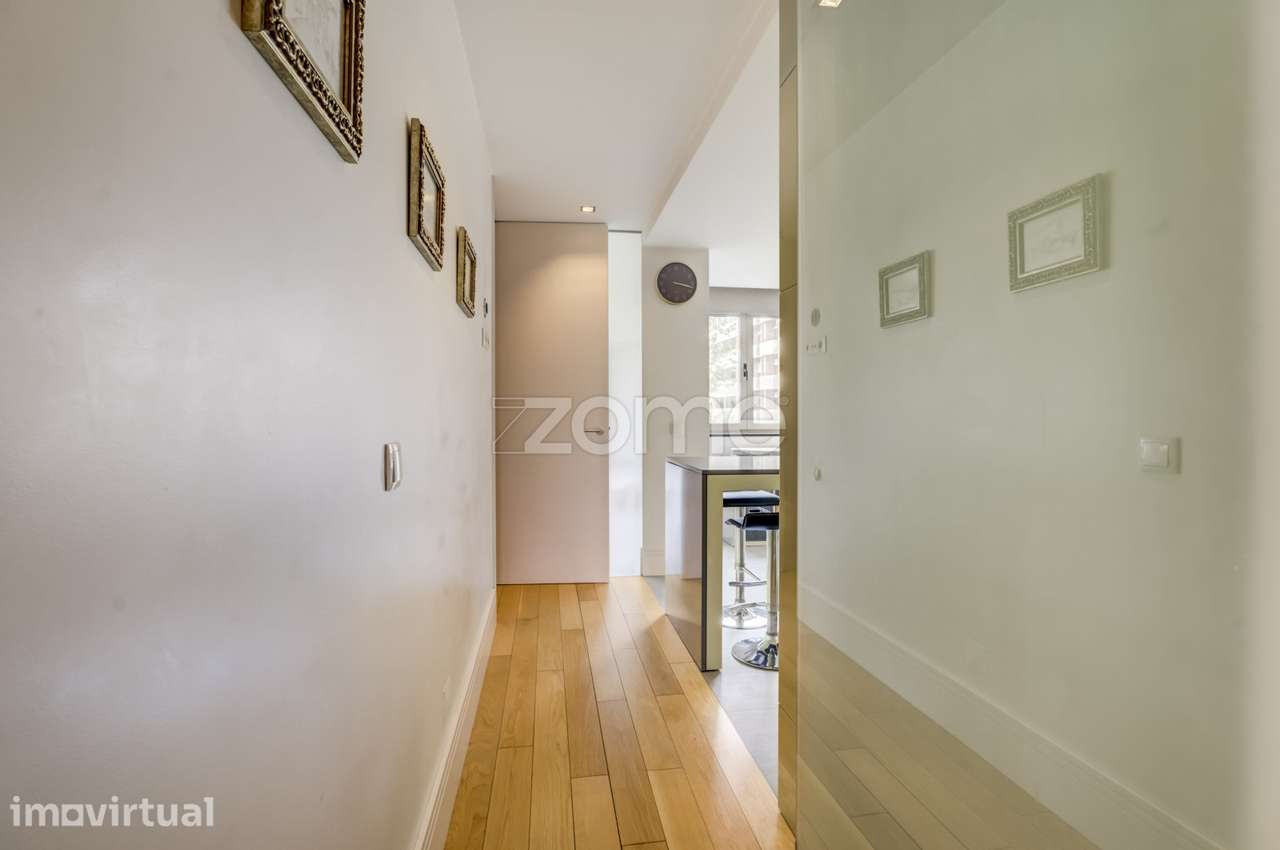 Apartamento T3 todo renovado c/garagem na Av. de Londres em Guimarães - Grande imagem: 3/15