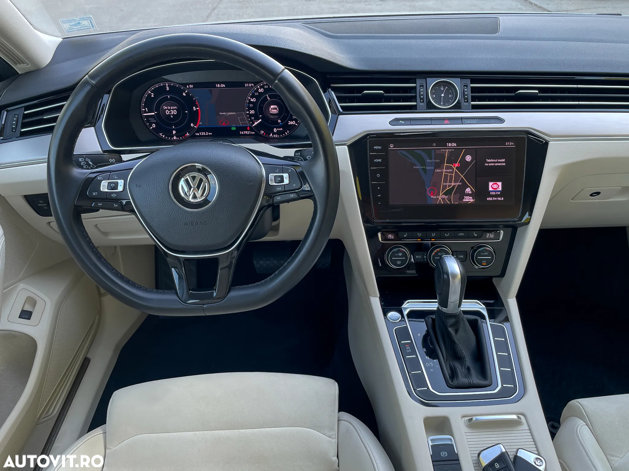 Volkswagen Passat Variant 2.0 TDI DSG Highline - 15