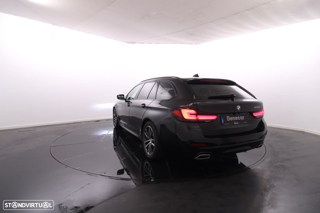 BMW 520 d Pack Desportivo M Auto - 5
