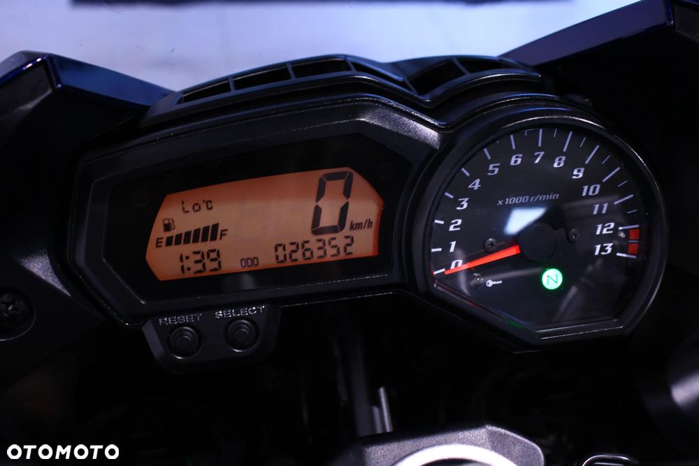 Yamaha FZ - 7