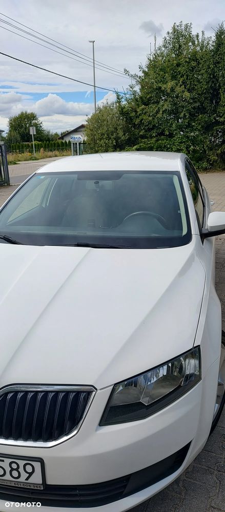 Skoda Octavia 1.6 TDI Active - 11