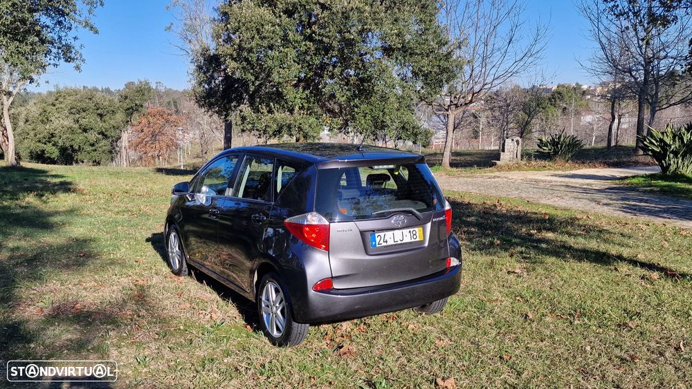 Toyota Verso-S 1.4 D-4D Exclusive - 8