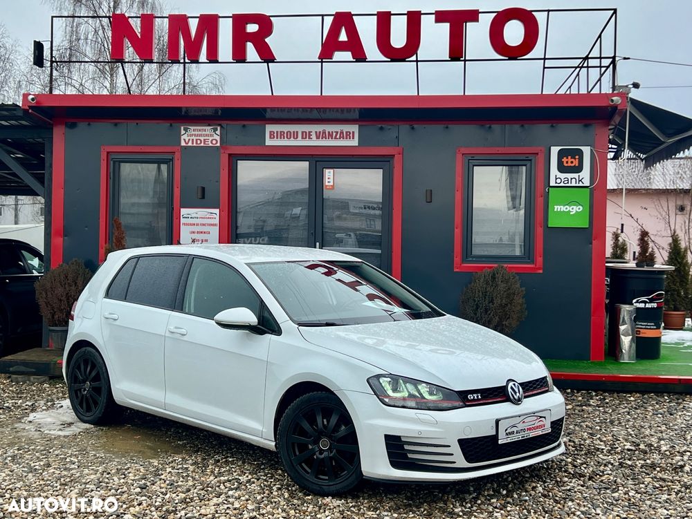 Volkswagen Golf 1.6 TDI BMT Comfortline - 4