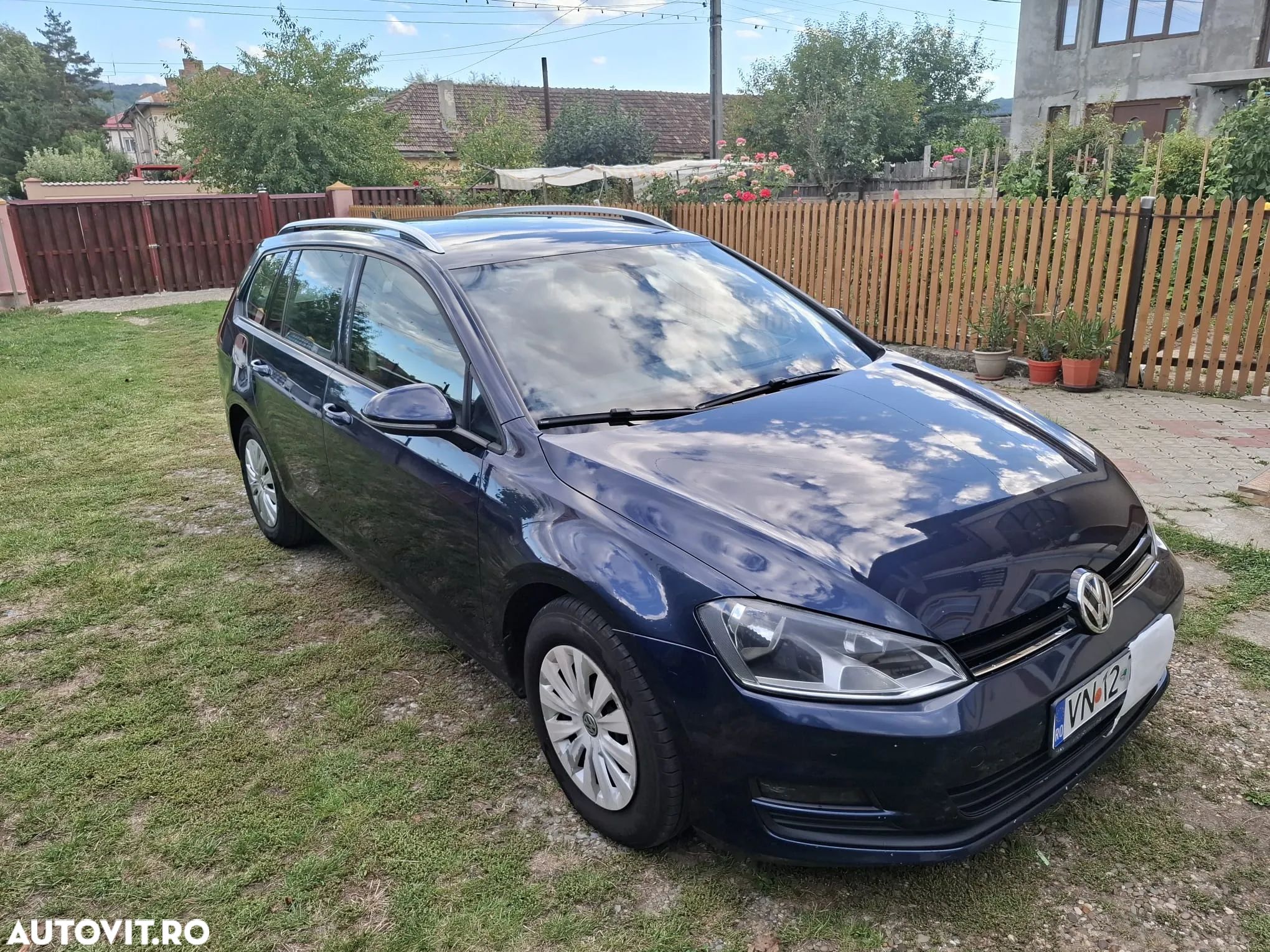 Volkswagen Golf 1.6 TDI BlueMotion Technology Comfortline - 1