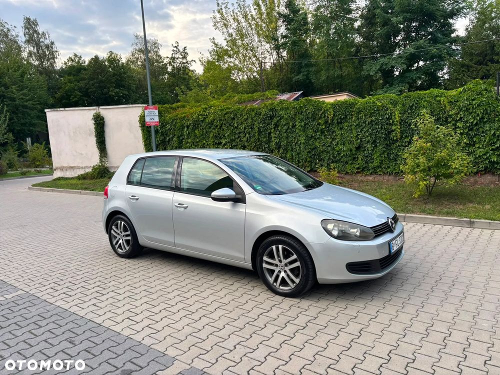 Volkswagen Golf - 24
