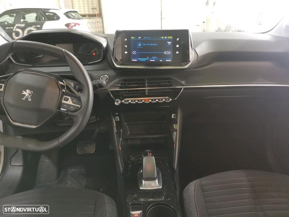 Peugeot e-208 50 kWh Active Pack - 8