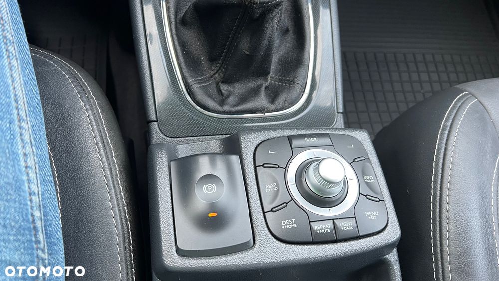 Renault Koleos dCi 175 FAP 4x4 Night and Day - 17