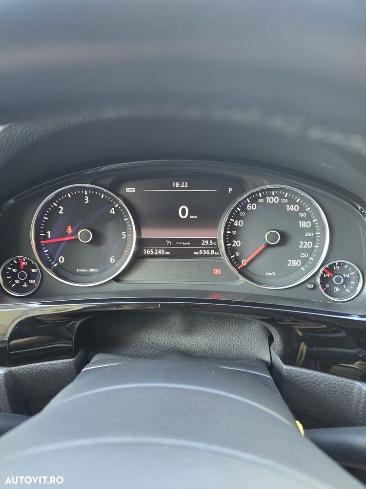 Volkswagen Touareg 3.0 V6 TDI BMT - 8