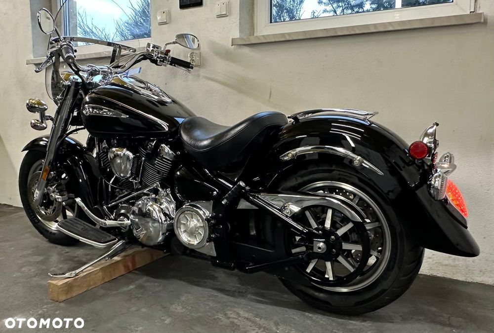 Yamaha Road Star - 7