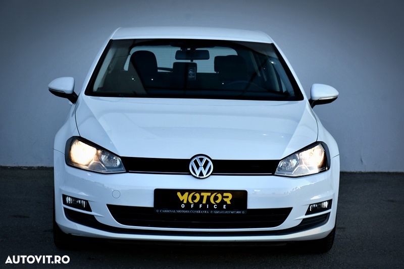 Volkswagen Golf 1.6 TDI DPF BlueMotion - 3