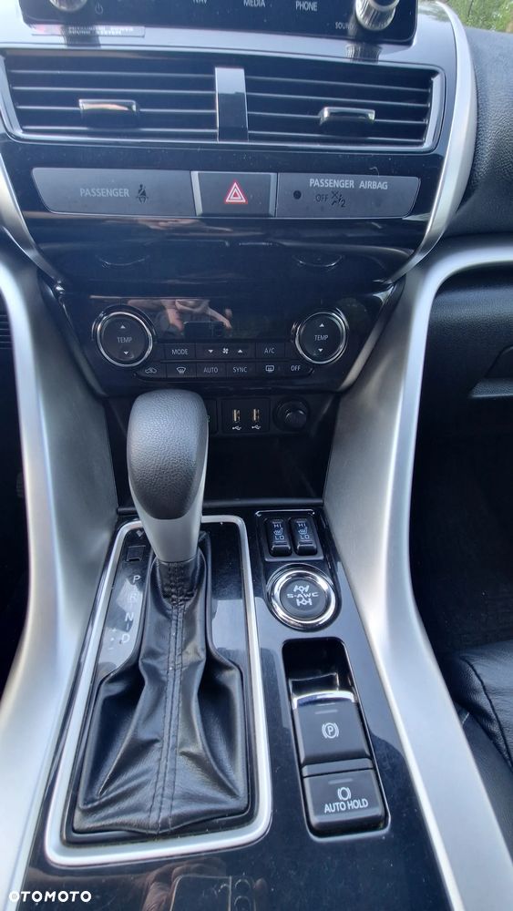 Mitsubishi Eclipse Cross 1.5 T-MIVEC ClearTec CVT 4WD Diamant Edition Plus - 31