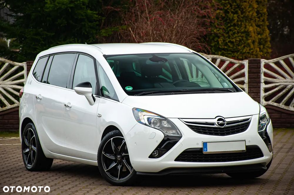 Opel Zafira Tourer 1.4 Turbo Innovation - 2