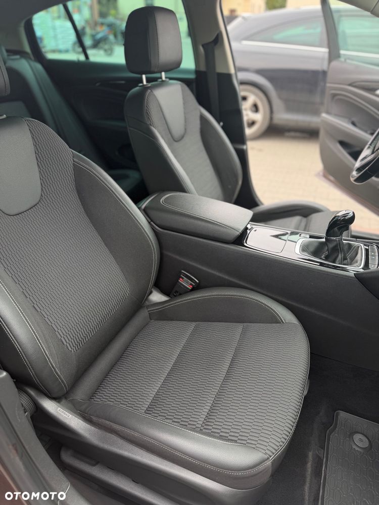 Opel Insignia 1.5 T Innovation S&S Eco - 39