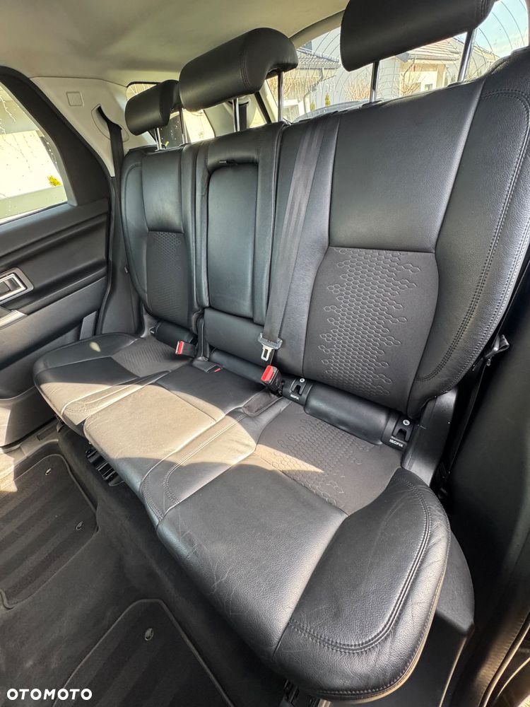 Land Rover Discovery Sport 2.0 TD4 HSE - 10