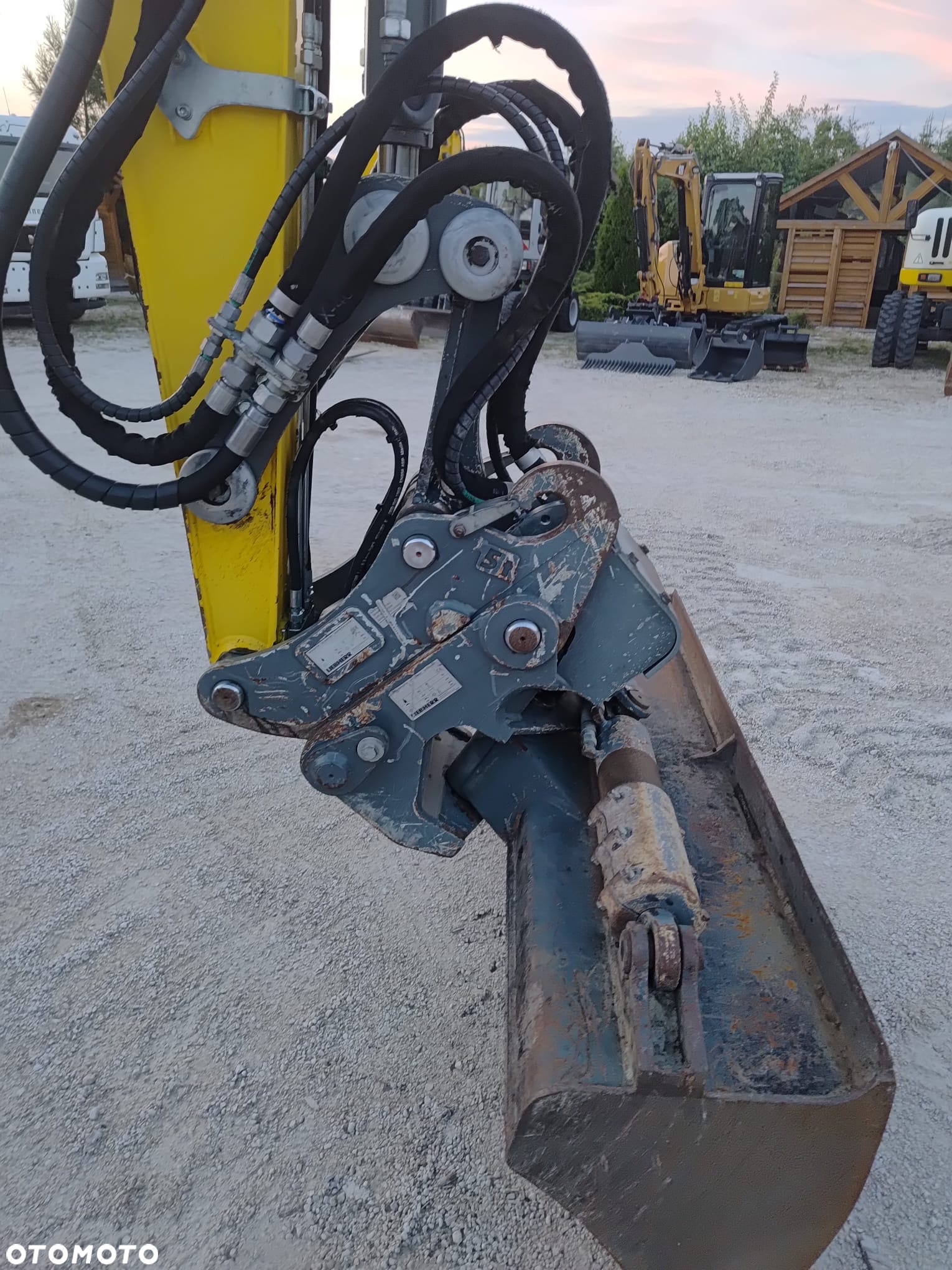 Wacker Neuson Koparka gąsienicowa 3xRAMIE łamane Wacker Neuson Et 90 KLIMA Deutz hydrozłącze hydrauliczne Liebherr SW33 LIKUFIX SWA33 + pilot auto hydrauliki 3 x łyżki org Liebherr 9 ton ET90 gumowe gasiennice 1 wł Cat 308 Jcb Yanmar atlas TEREX Liebherr złącze - 39