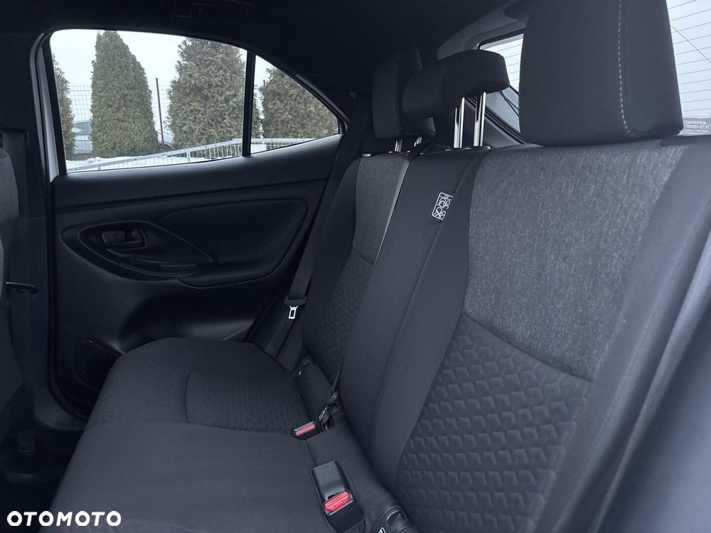Toyota Yaris Cross Hybrid 1.5 Comfort - 17