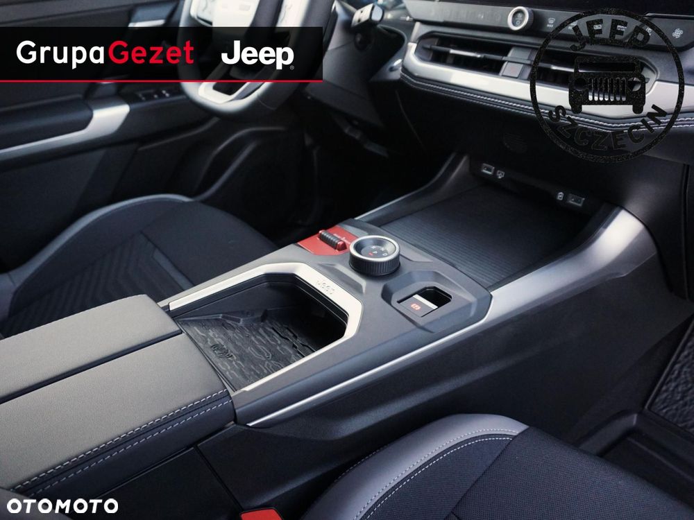 Jeep Compass - 8